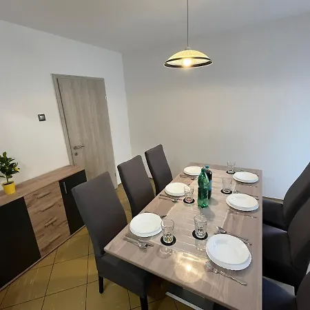 Appartement Sorriso - 1st Row By The *