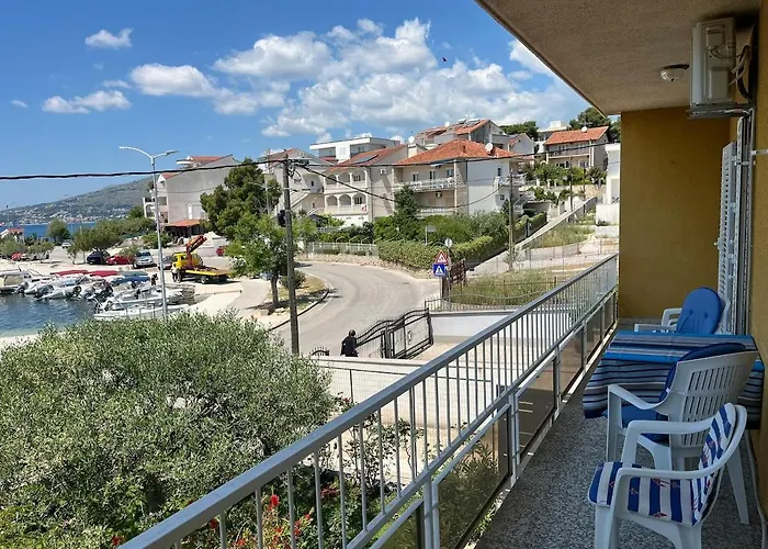 Apartamento Sorriso - 1st Row By The Trogir