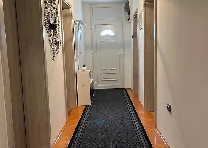 Sorriso - 1st Row By The * Trogir