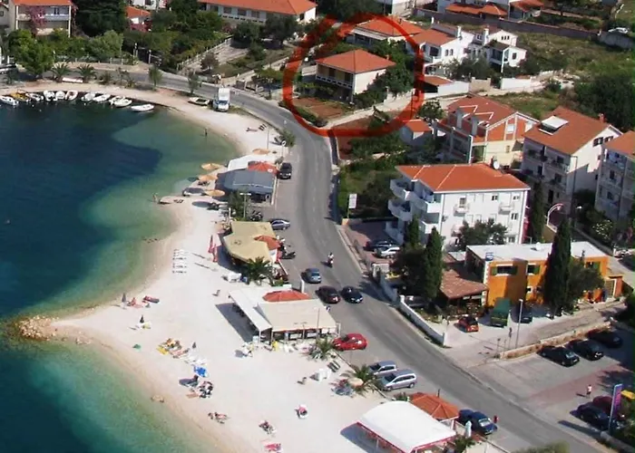 Apartamento Sorriso - 1st Row By The Trogir